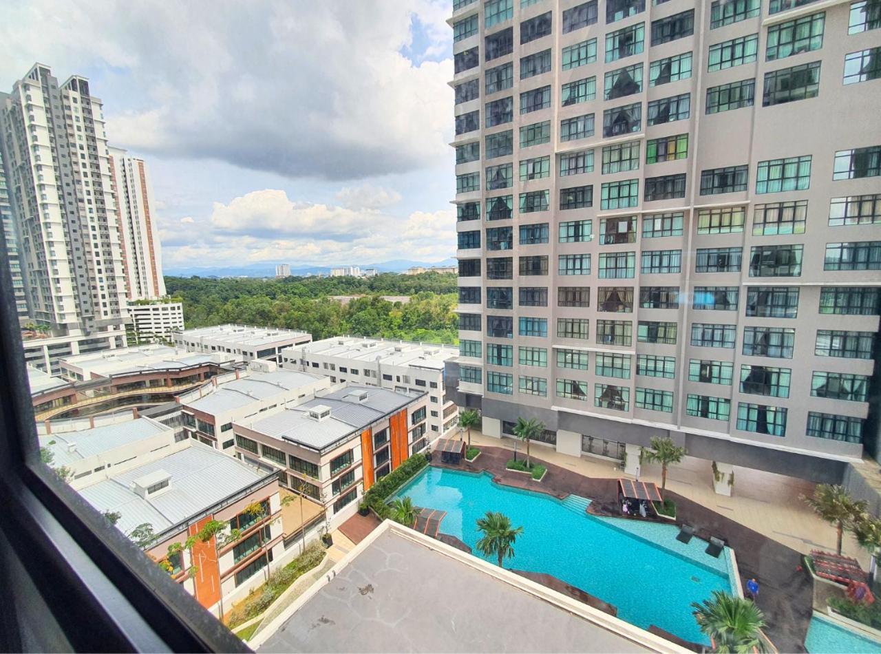 Conezion Near Ioi City Mall, Maeps Serdang, Putrajaya By Cloud Host 客房 照片