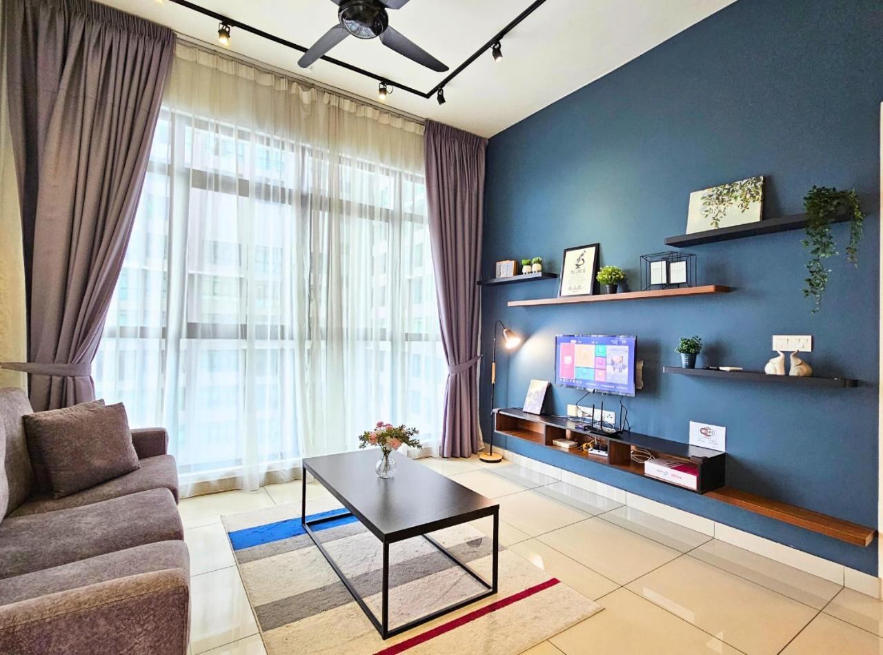 Conezion Near Ioi City Mall, Maeps Serdang, Putrajaya By Cloud Host 外观 照片