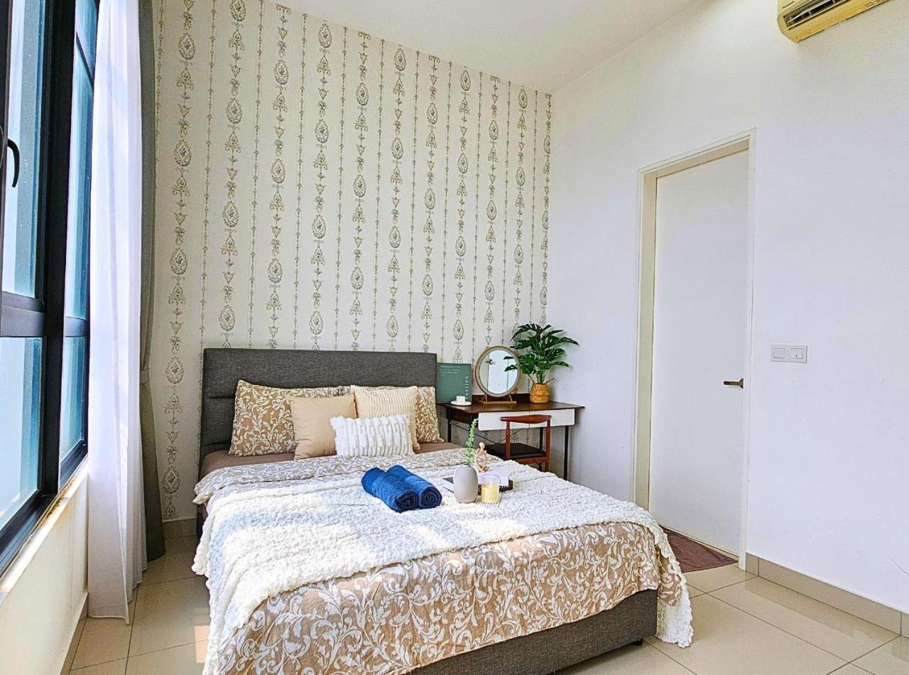 Conezion Near Ioi City Mall, Maeps Serdang, Putrajaya By Cloud Host 外观 照片