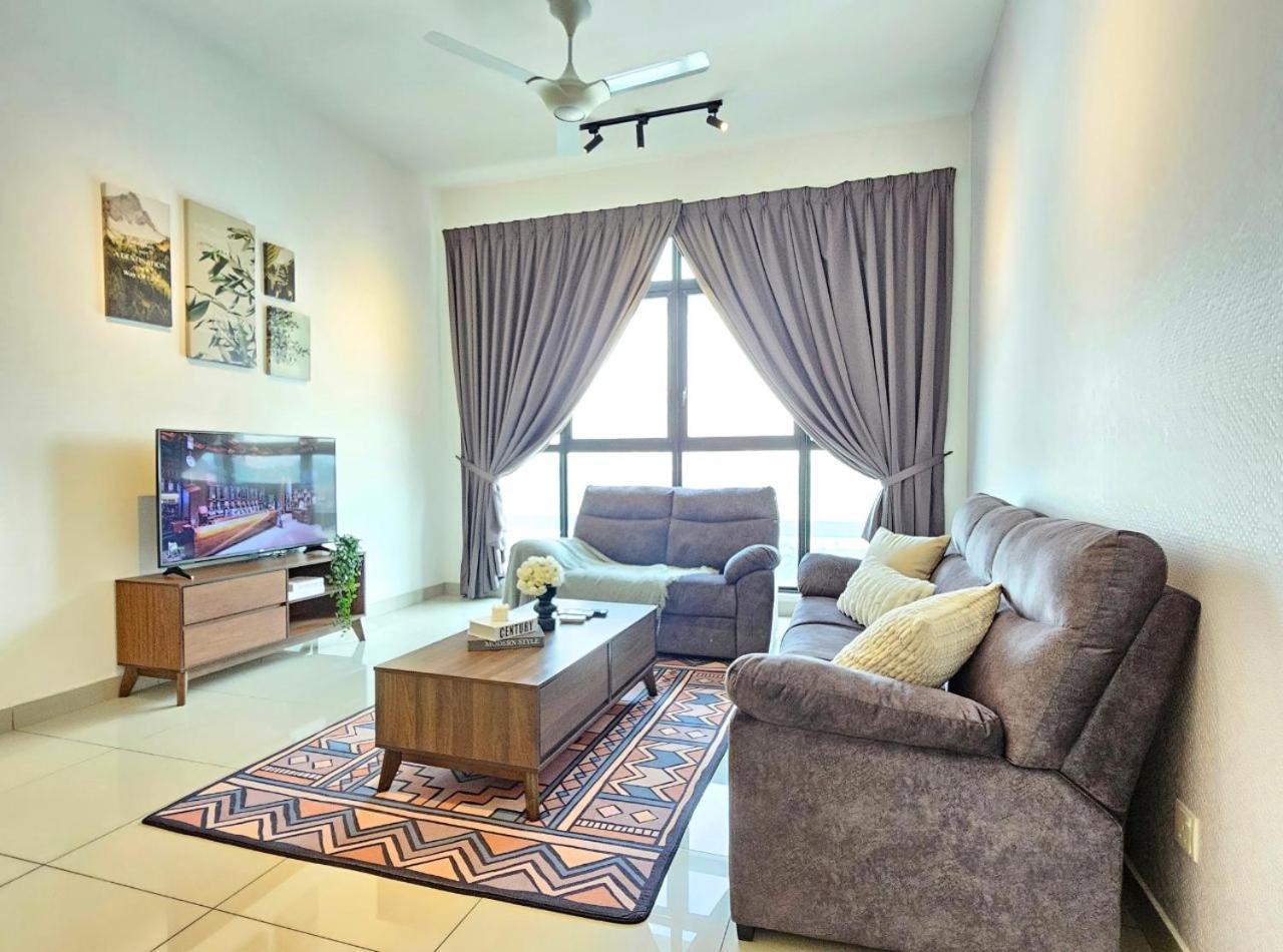 Conezion Near Ioi City Mall, Maeps Serdang, Putrajaya By Cloud Host 外观 照片